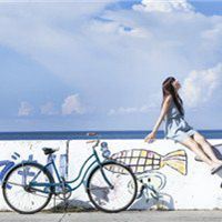 一个女生在海边的头像图片-海边女生微信头像图片大全图片