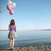 一个女生在海边的头像图片-海边女生微信头像图片大全图片