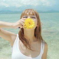 一个女生在海边的头像图片-海边女生微信头像图片大全图片