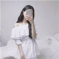 拿手机的女生头像个性_女生手机图片 头像 个性