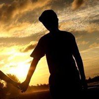 男生背影夕阳的头像 男生落日背影头像高清
