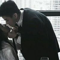 霸气情侣头像超拽一对黑白_霸气男女情侣头像黑白一人一张