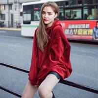 穿卫衣戴帽子的女生头像超拽_戴卫衣帽子的女生头像