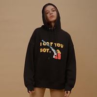 穿卫衣戴帽子的女生头像超拽_戴卫衣帽子的女生头像