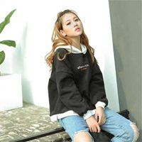 穿卫衣戴帽子的女生头像超拽_戴卫衣帽子的女生头像