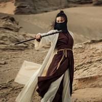 古风女侠执剑霸气头像 红衣_古风女侠执剑霸气头像真人