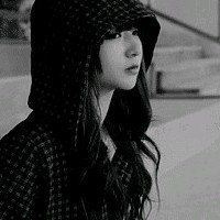 霸气女头像超拽黑白jk制服|霸气女头像超拽黑白jk制服拿棒