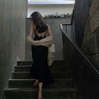 头像女生霸气冷艳背影 超拽 头像女生高冷气质霸气背影