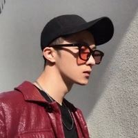 优雅头像简单气质男 男生头像温柔干净气质