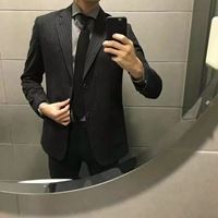 成熟西装男人头像（成熟稳重的女生头像）