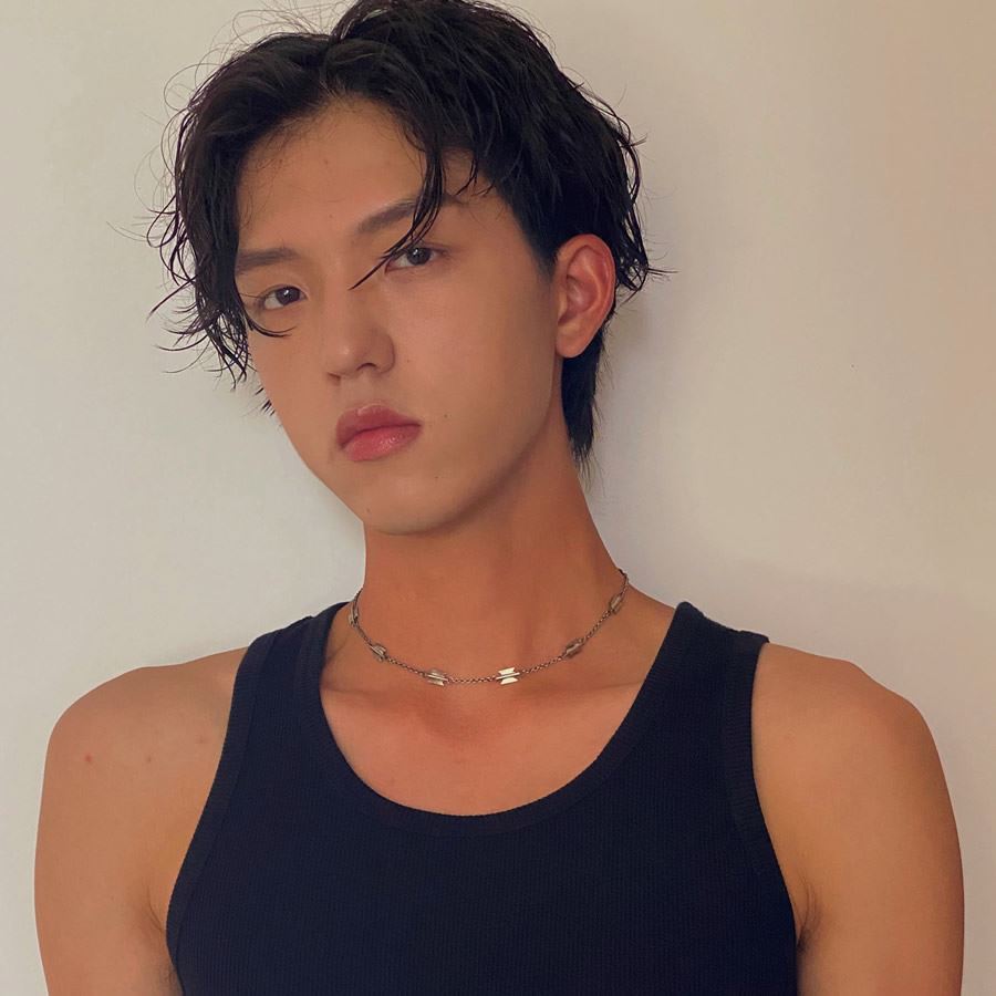 男生头像冷酷霸气图片