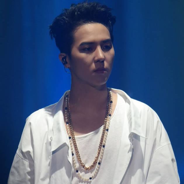 男生头像冷酷霸气图片