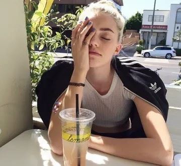 欧美风格图片高清头像 欧美头像女生简约