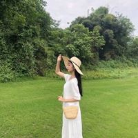 森系唯美闺蜜头像2张_4人闺蜜头像小清新森系