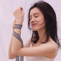 2人闺蜜头像一人一张霸气|双人霸气闺蜜头像一人一张配对