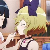 闺蜜头像两人一张霸气一张个性动漫 闺蜜头像一个高冷一个个性动漫版分开图片