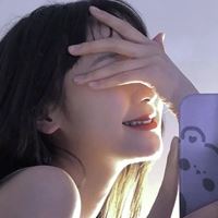 QQ闺蜜头像一人一张（闺蜜头像两人一人一张个性网）