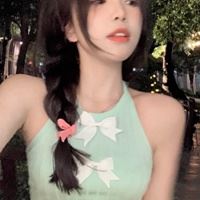 QQ闺蜜头像一人一张（闺蜜头像两人一人一张个性网）