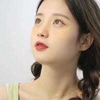 好看的闺蜜头像绿色系（绿色背景闺蜜头像女生）