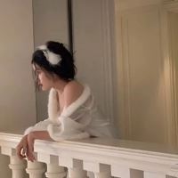 闺蜜头像背影日落一左一右动漫-闺蜜头像背影日落一左一右拉裙子