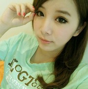 可爱小女生