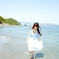大海意境女生头像