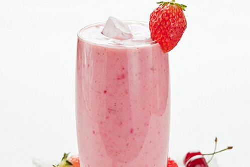 美味可口的夏日饮料