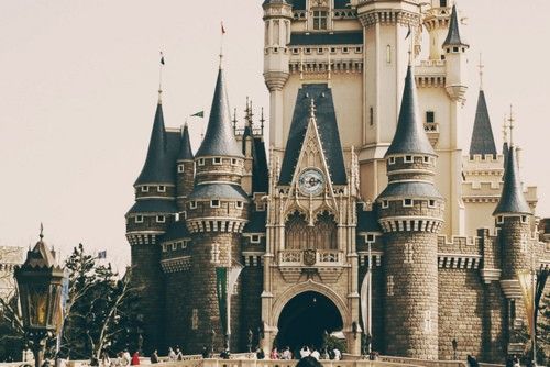 美丽的梦幻城堡图片