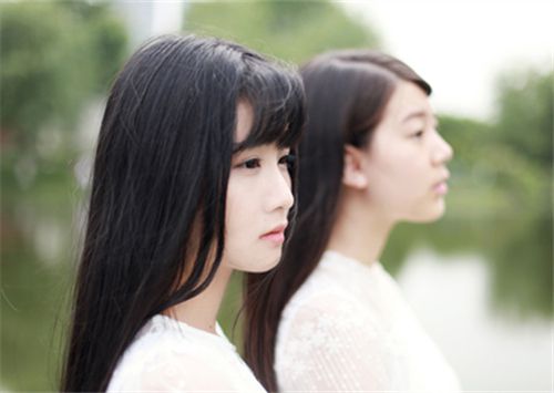 文艺小清新姐妹花图片