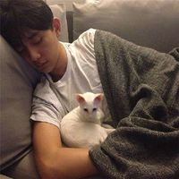 个性潮男帅气陌陌头像