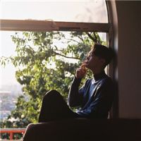 帅气侧脸男生QQ头像