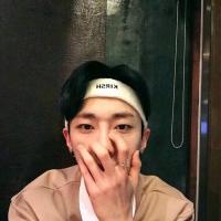 帅气侧脸男生QQ头像