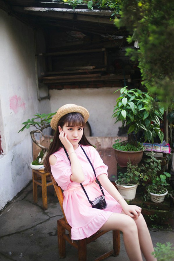 夏日小清新文艺女生图片