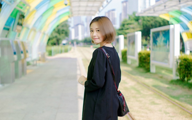 可爱小清新短发女生