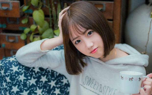 好看可爱的短发女生图片