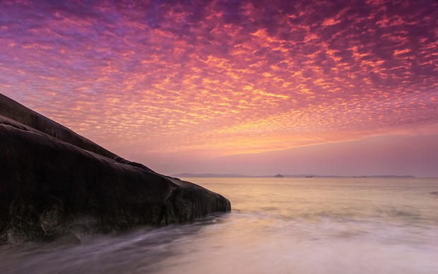 海边日落夕阳可爱风景图片