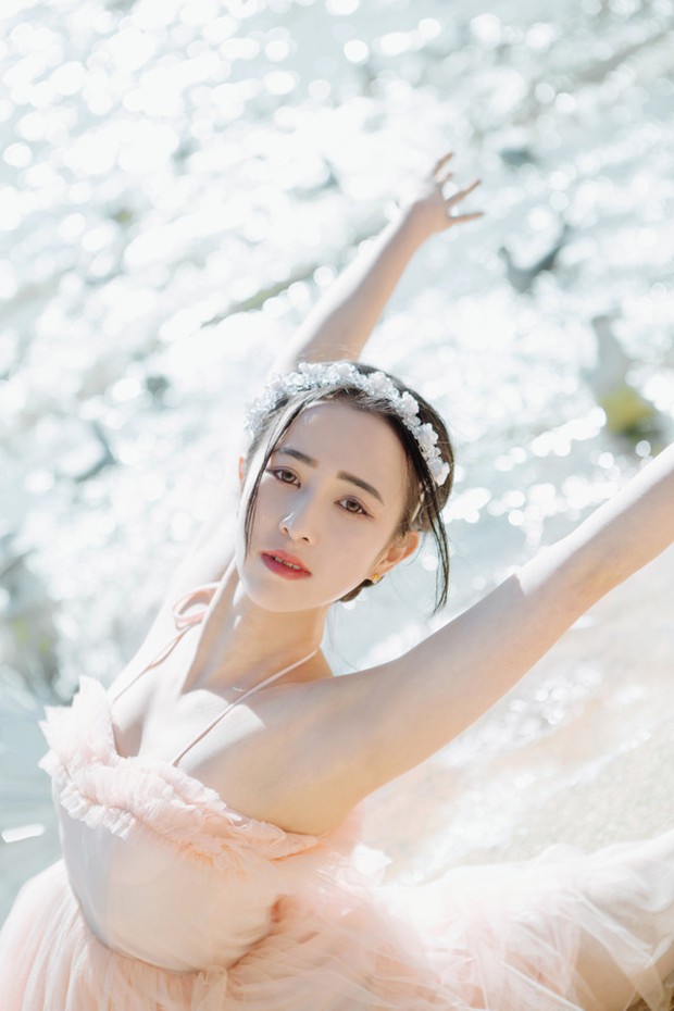 小清新可爱美女唯美芭蕾照片