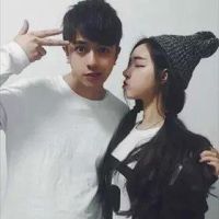 情侣头像一男一女左右图片