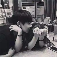 情侣头像一男一女左右图片