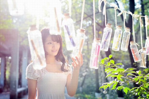 小清新文艺女生森林唯美图片