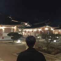 最新男生帅哥伤感背影头像