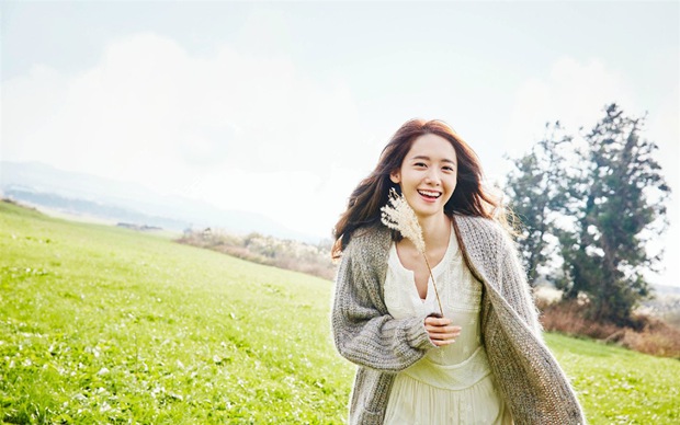 韩国美女林允儿可爱写真照片