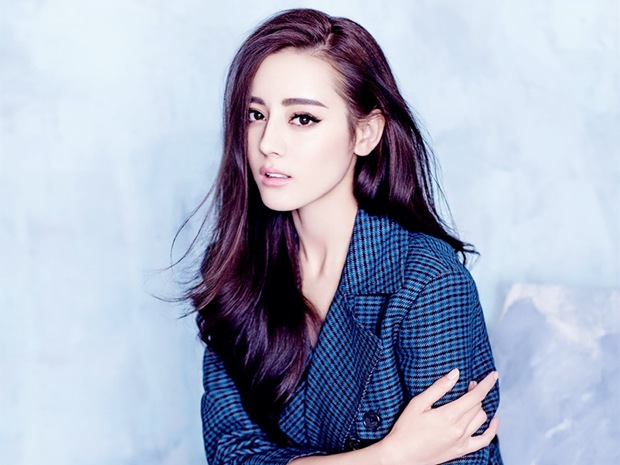 明星美女气质女神迪丽热巴照片