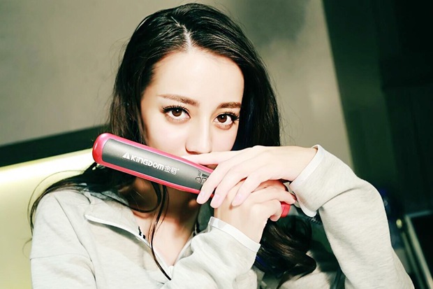 明星美女气质女神迪丽热巴照片