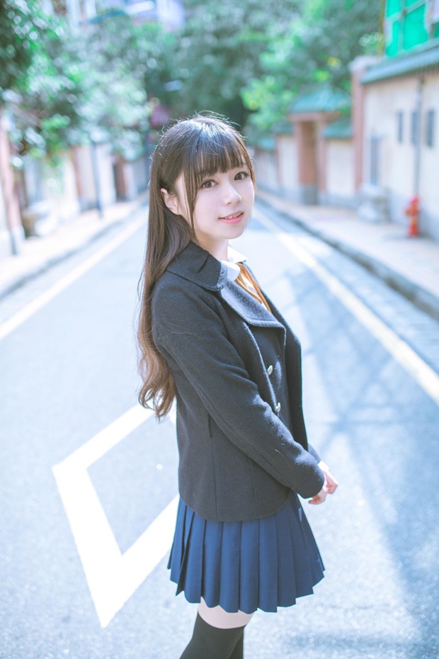 唯美清纯校园学生妹制服图片