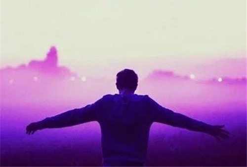 淡淡伤感心情男生意境图片
