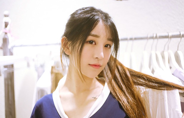 文艺爱笑唯美可爱小女生图片