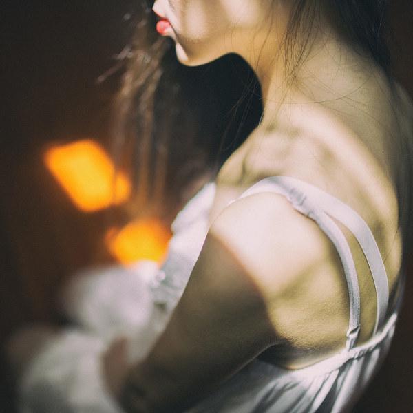 一个人的独舞思念伤感女子图片
