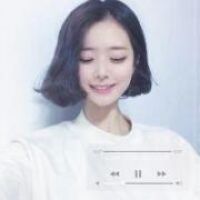 可爱短发女生微信头像 www.bugela.com