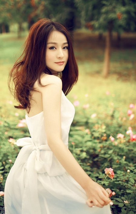 每个女孩都有一个公主婚纱梦